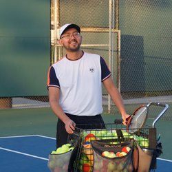 Hau N. Instructor Photo